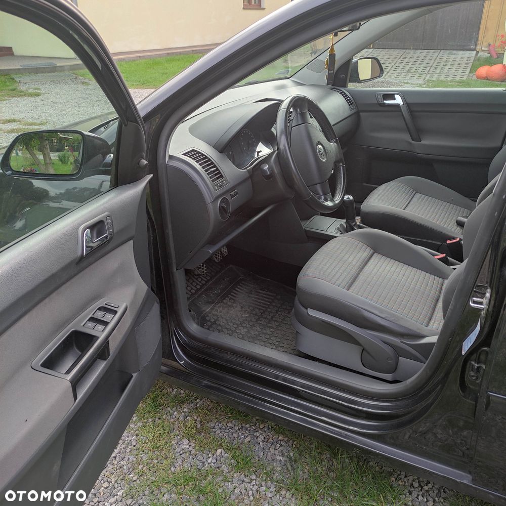 Volkswagen Polo - 6