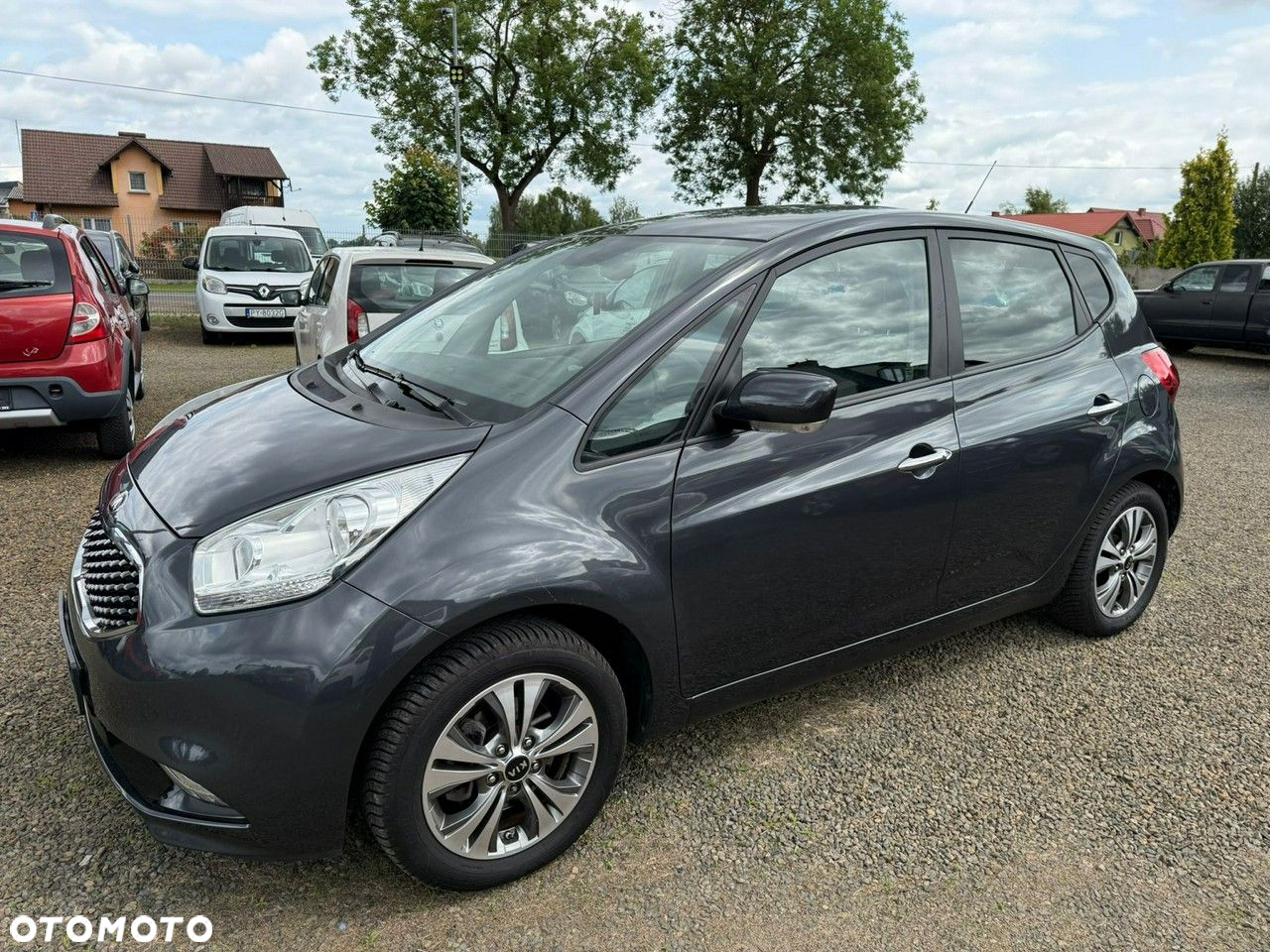Kia Venga - 9