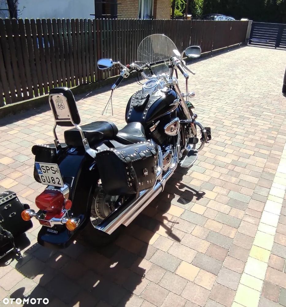 Suzuki Boulevard - 4