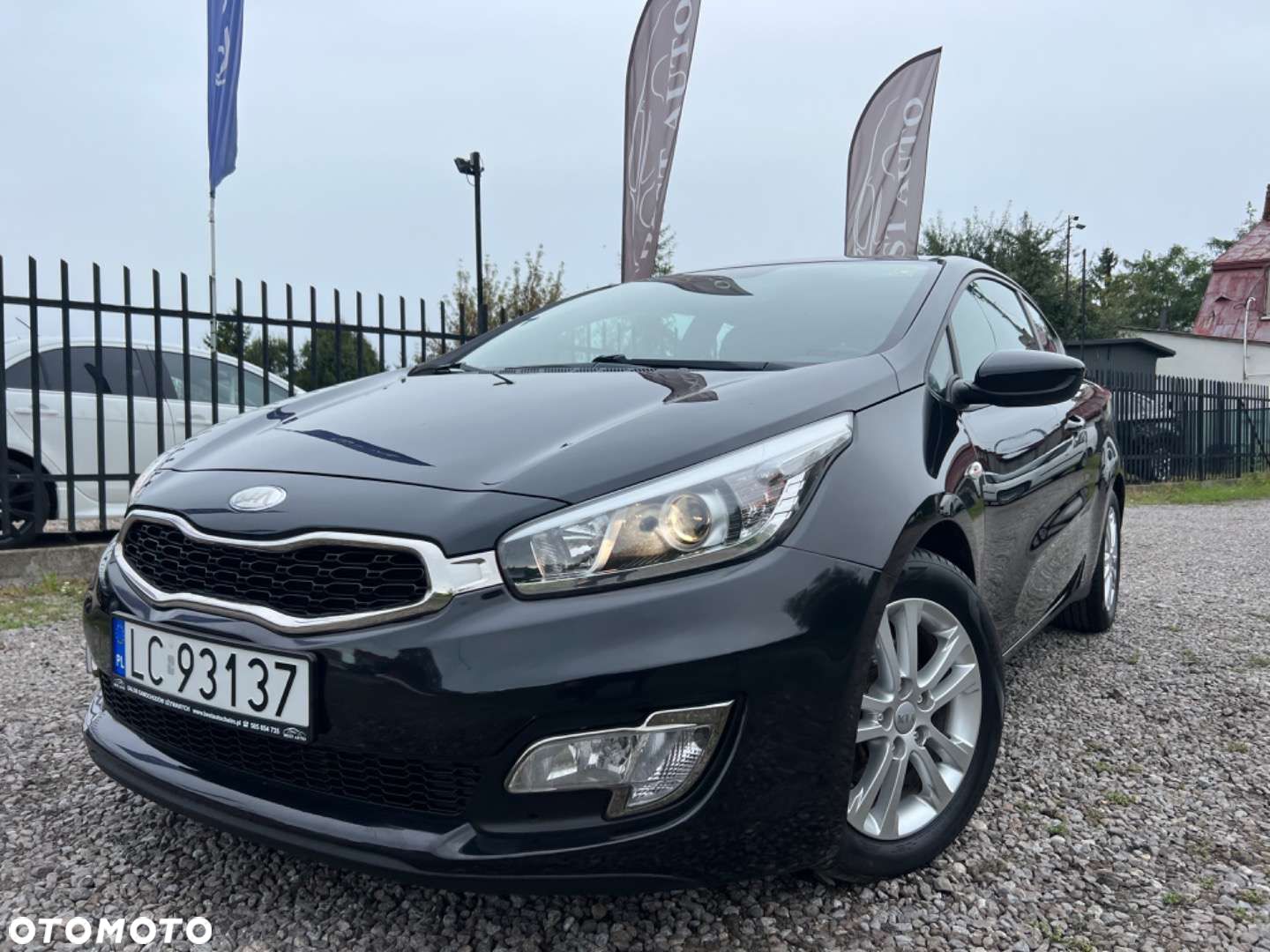 Kia Ceed - 1