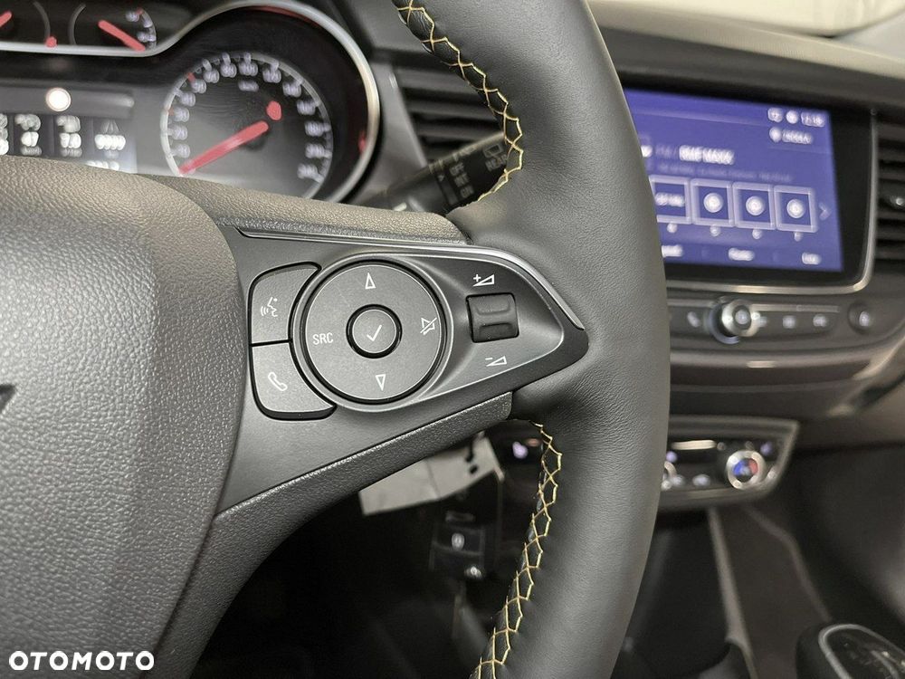 Opel Crossland X 1.2 Start/Stop Ultimate - 23