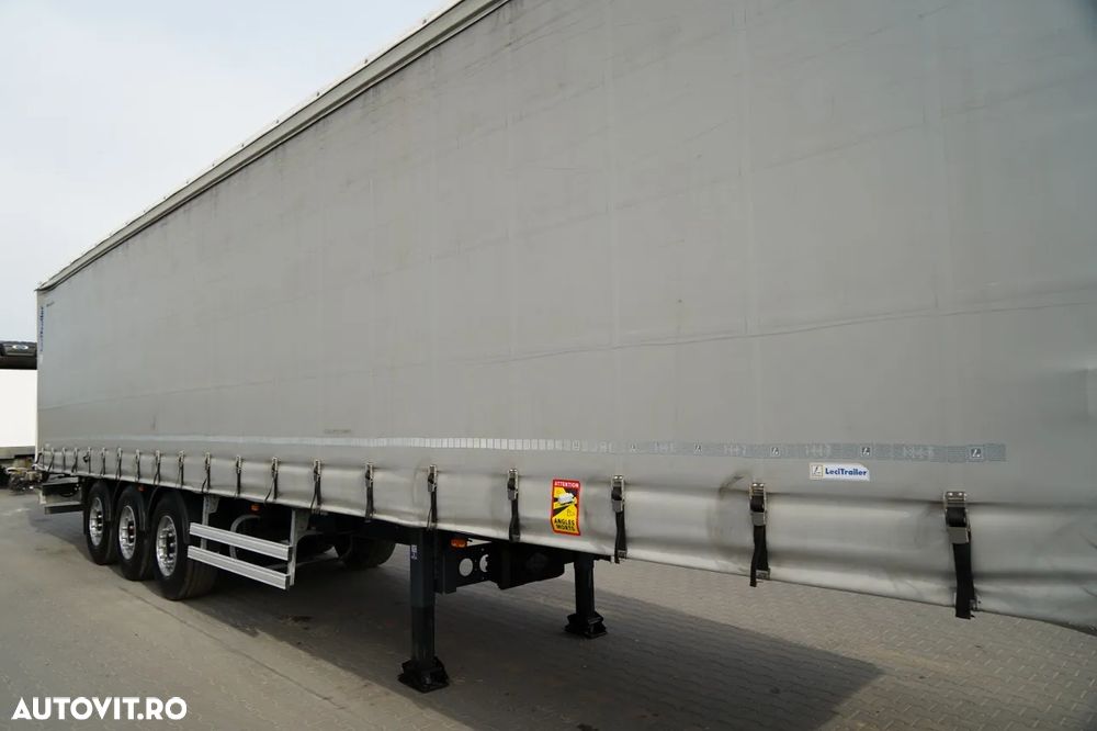 LeciTrailer CORTINĂ / STANDARD / PODEA PUTERNICĂ / AXĂ RIDICATĂ / ANVELOPE 100% / AXE - 11