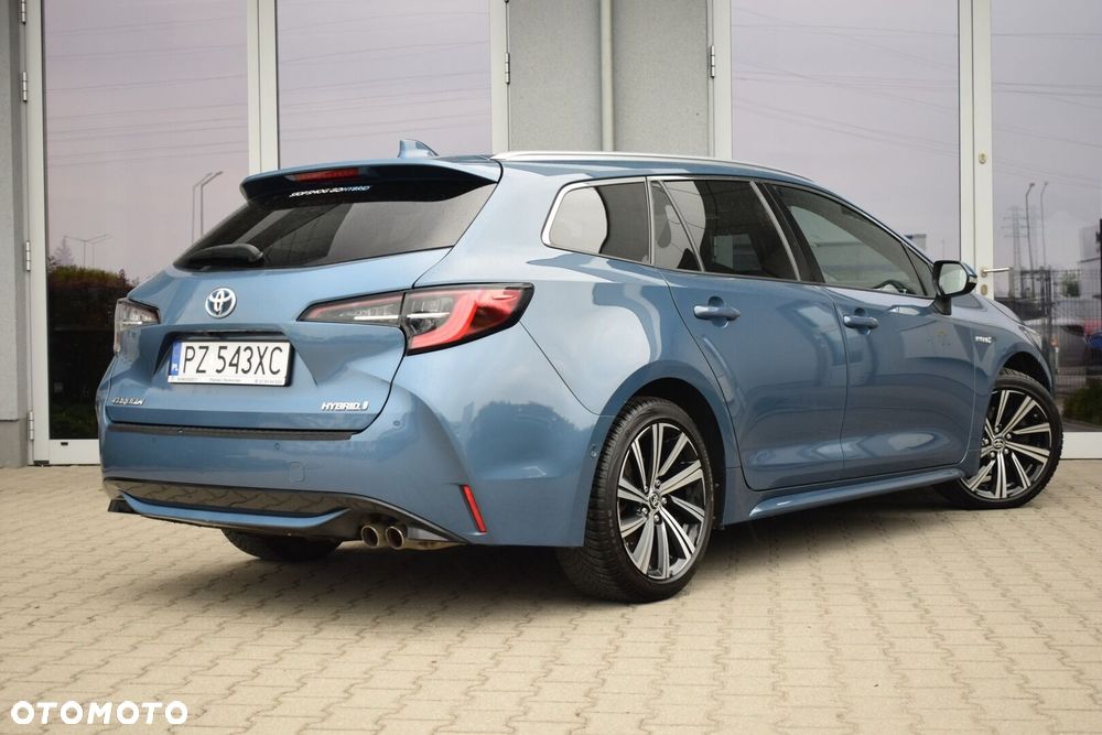 Toyota Corolla 2.0 Hybrid Comfort - 4