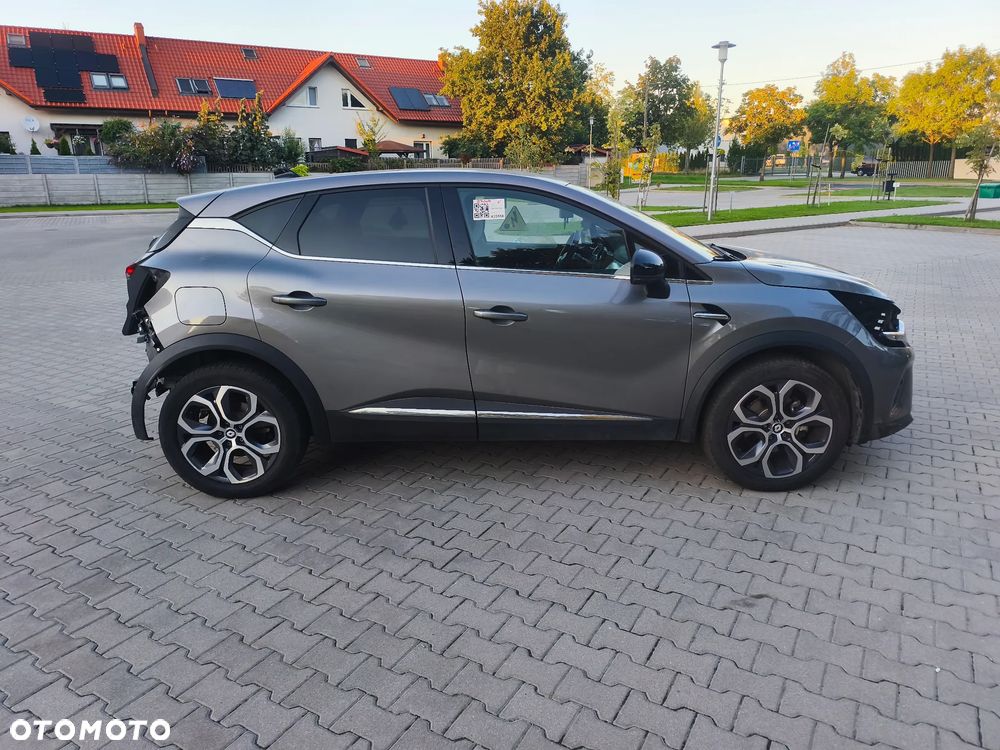 Renault Captur E-TECH 160 BUSINESS EDITION - 4