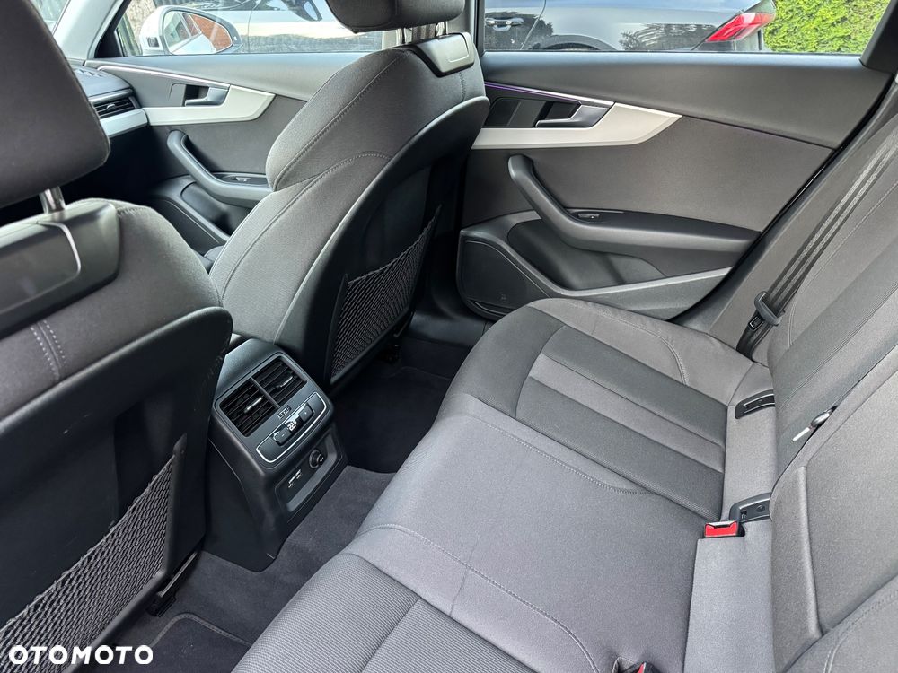 Audi A4 Avant 40 TFSI mHEV Quattro Advanced S tronic - 18