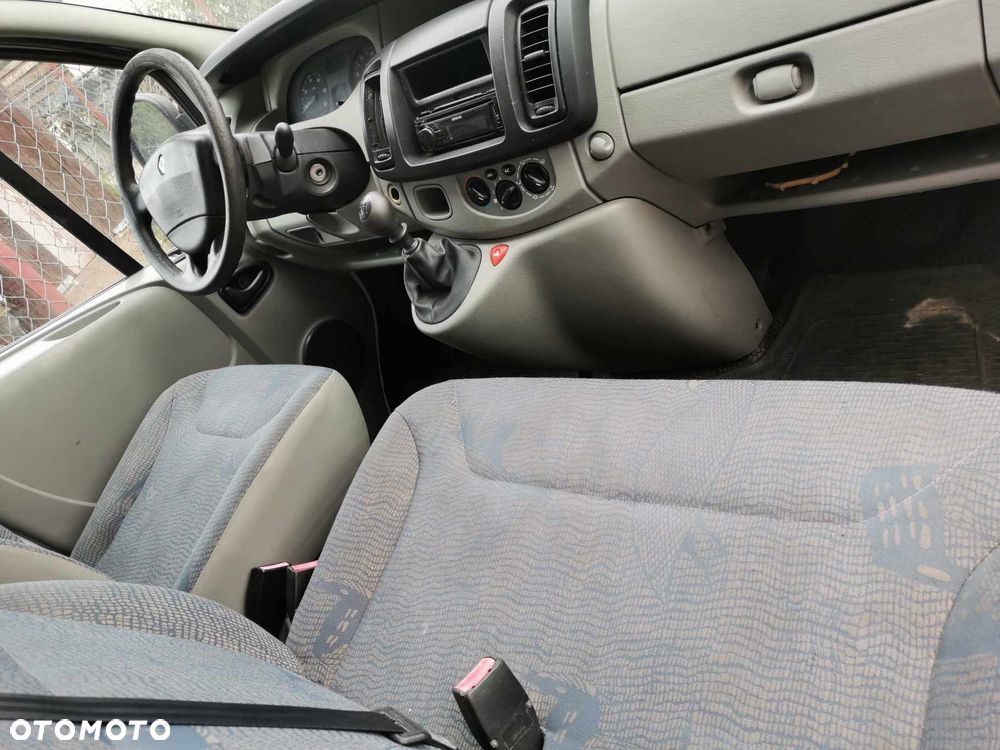 Renault Trafic - 5