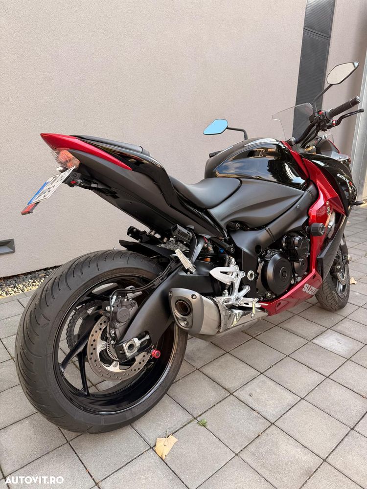 Suzuki GSX-S 1000 - 6