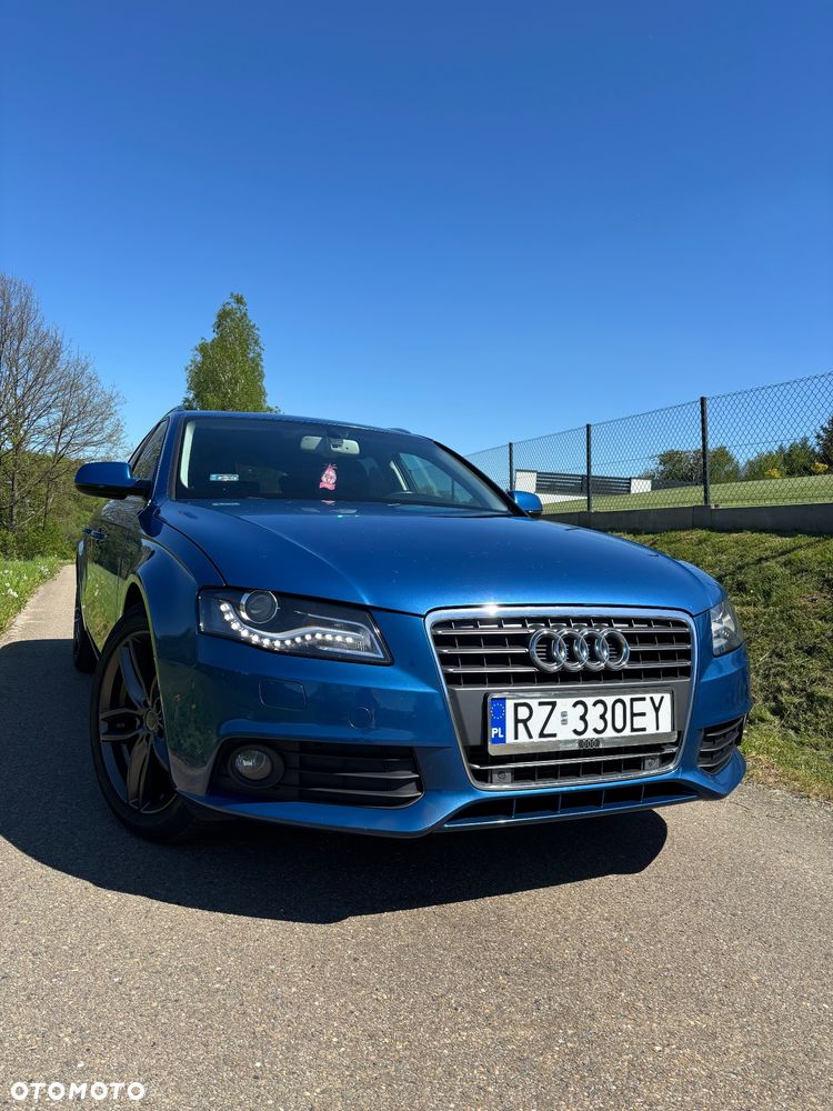 Audi A4 Avant 2.0 TDI DPF Ambition - 2