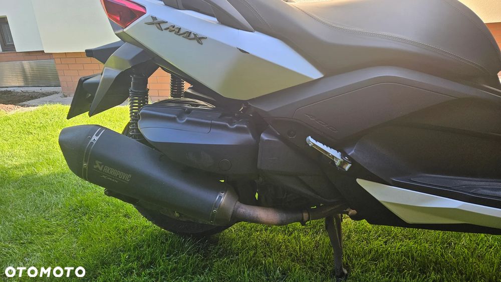 Yamaha X-max - 13