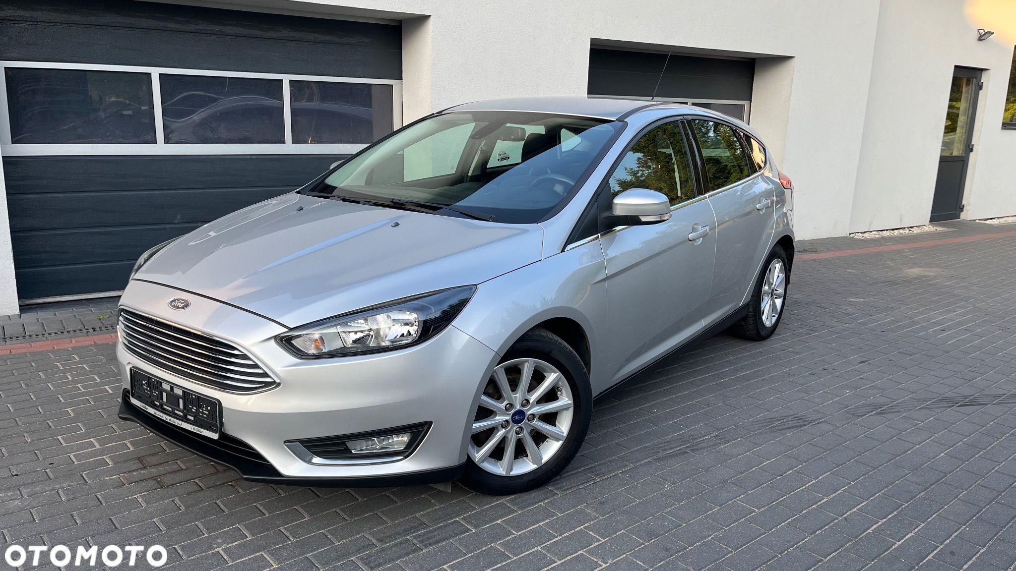 Ford Focus 1.0 EcoBoost Hybrid TITANIUM X - 1