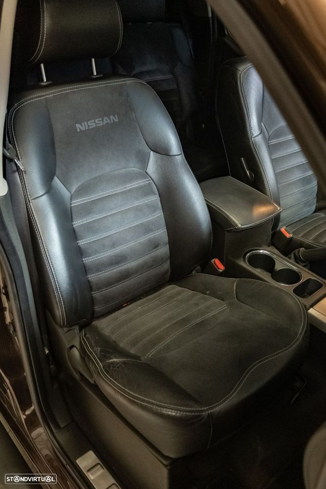 Nissan Navara 3.0 dCi V6 CD LE AT 4WD - 17