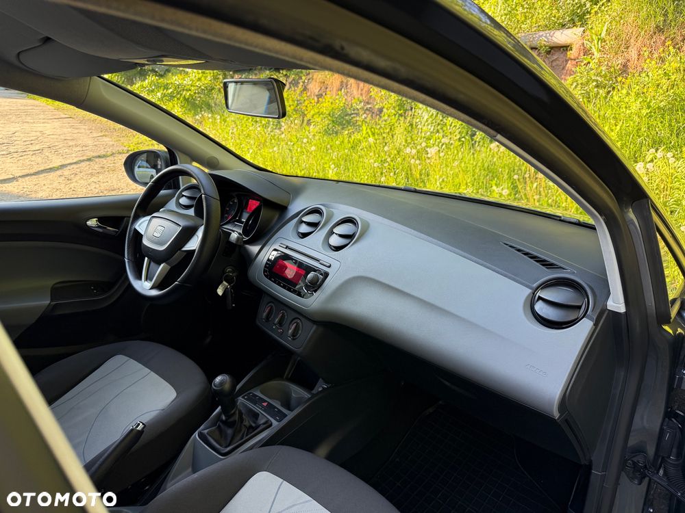 Seat Ibiza 1.6 16V Style - 23