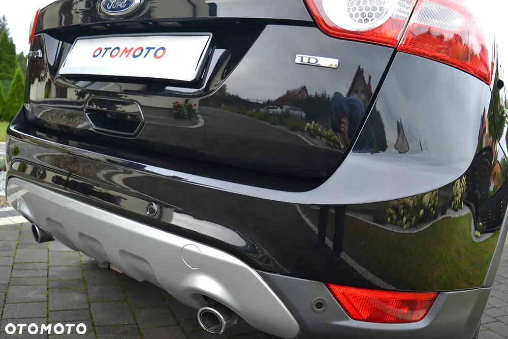 Ford Kuga - 33