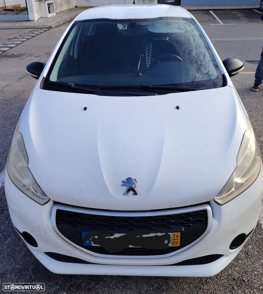 Peugeot 208 1.4 HDi - 1