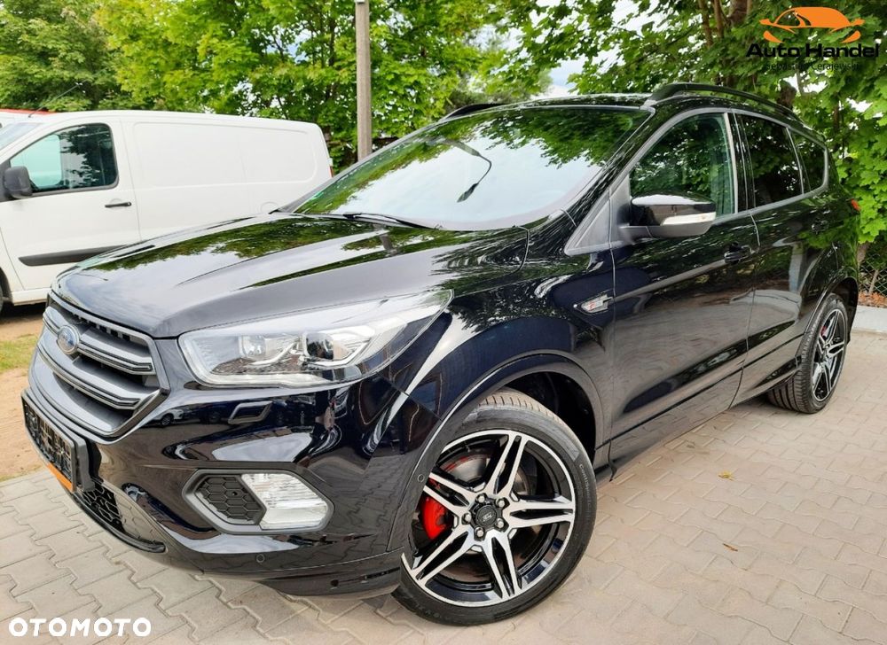 Ford Kuga 1.5 EcoBoost 2x4 ST-Line - 4