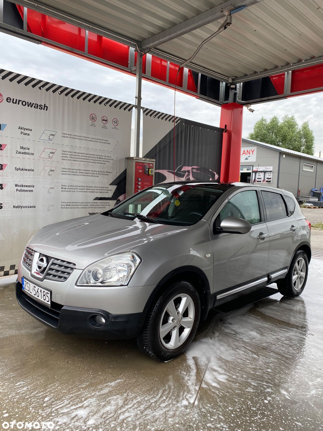 Nissan Qashqai - 1