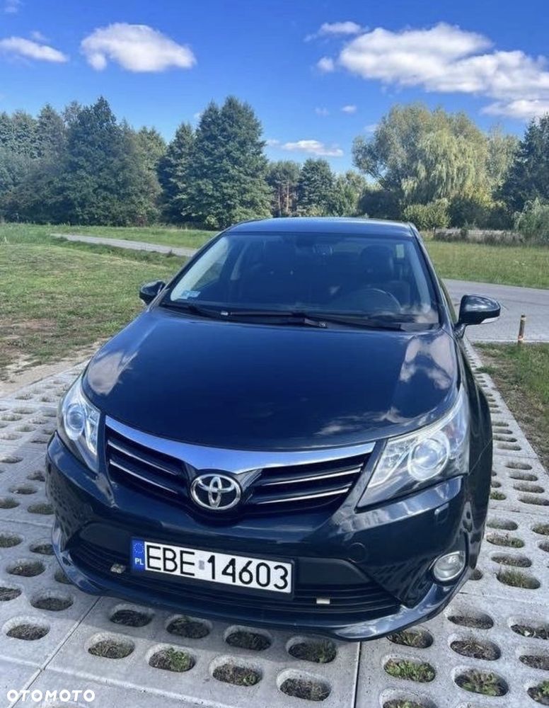 Toyota Avensis 2.2 D-4D Automatik Executive - 1