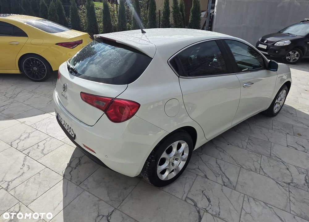 Alfa Romeo Giulietta 1.4 TB Distinctive - 4