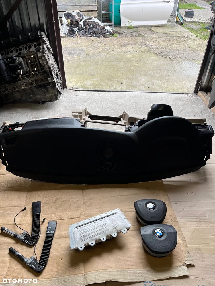 BMW 5 F10 F11 DESKA ROZDZIELCZA KOKPIT KONSOLA ARIBAG NAPINACZE ORYGINAŁ KOMPLET - 2