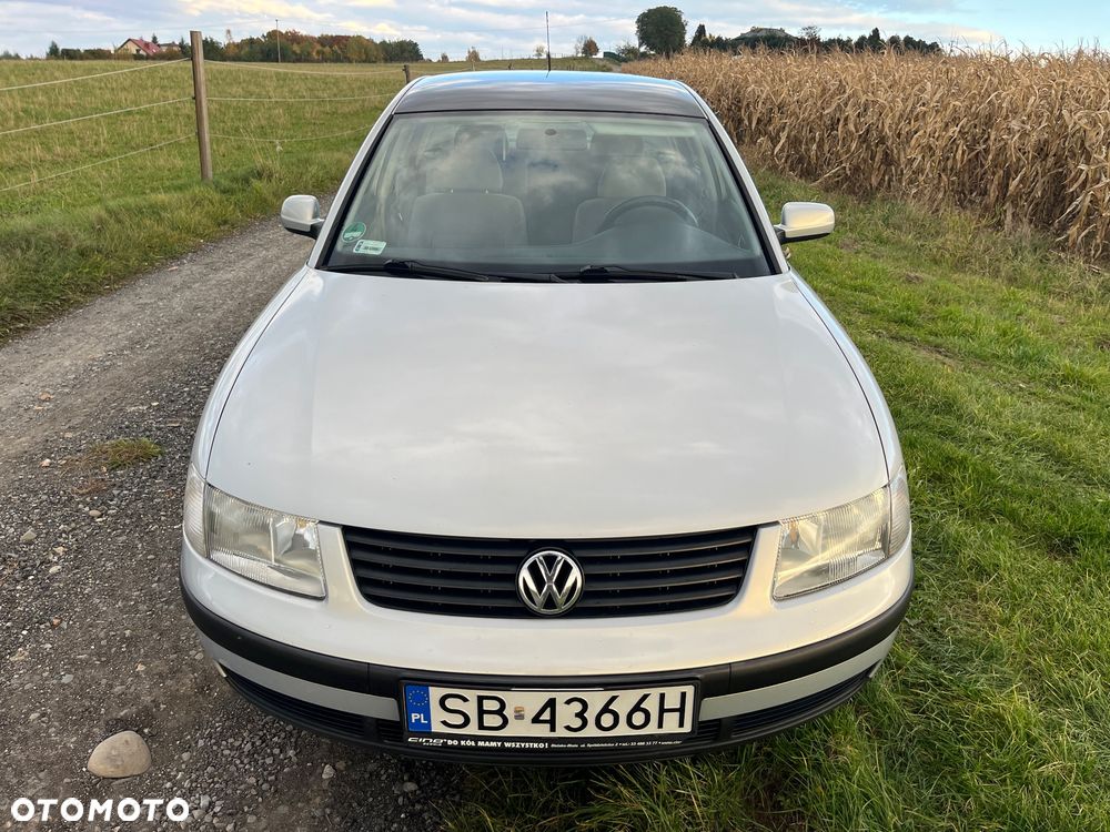 Volkswagen Passat 1.8T Comfortline - 8