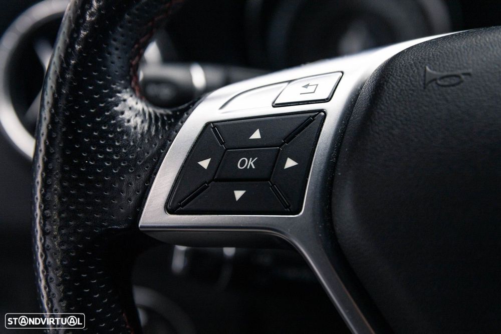 Mercedes-Benz CLA 220 CDi AMG Line Aut. - 29