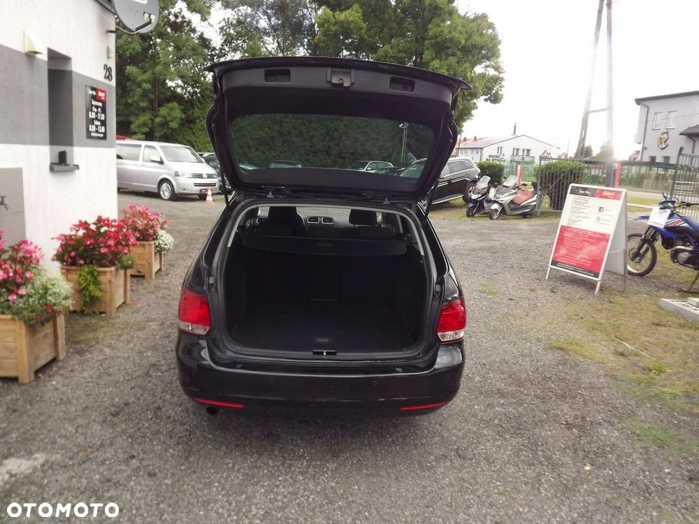 Volkswagen Golf - 12