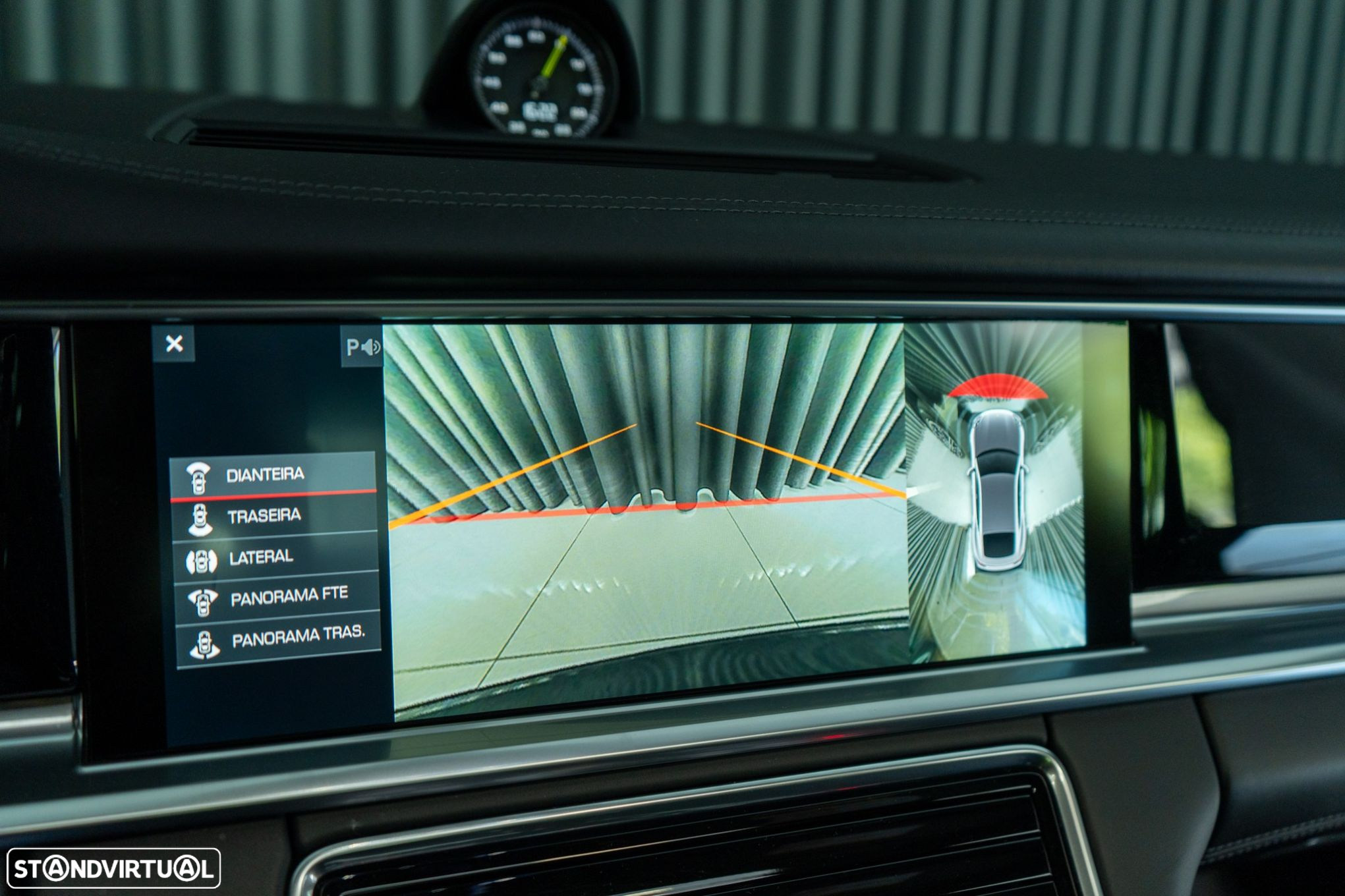 Porsche Panamera 4 E-Hybrid - 28