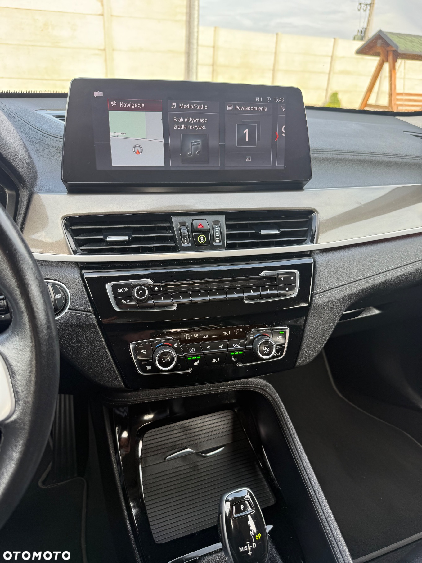 BMW X1 sDrive18d xLine - 22