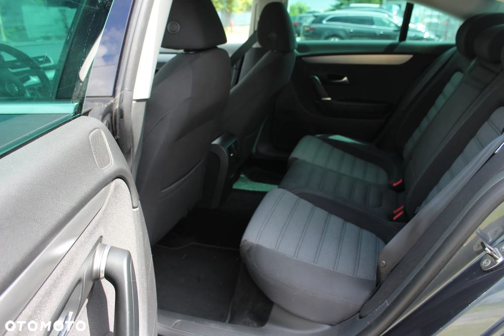 Volkswagen Passat CC 1.8 TSI - 14