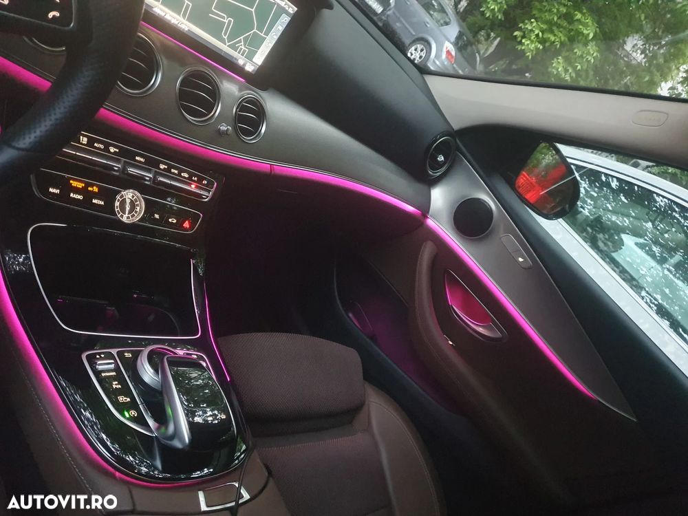 Mercedes-Benz E - 20