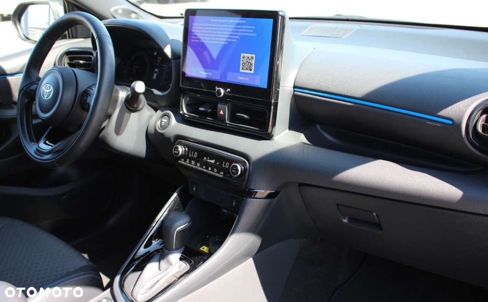 Toyota Yaris - 16