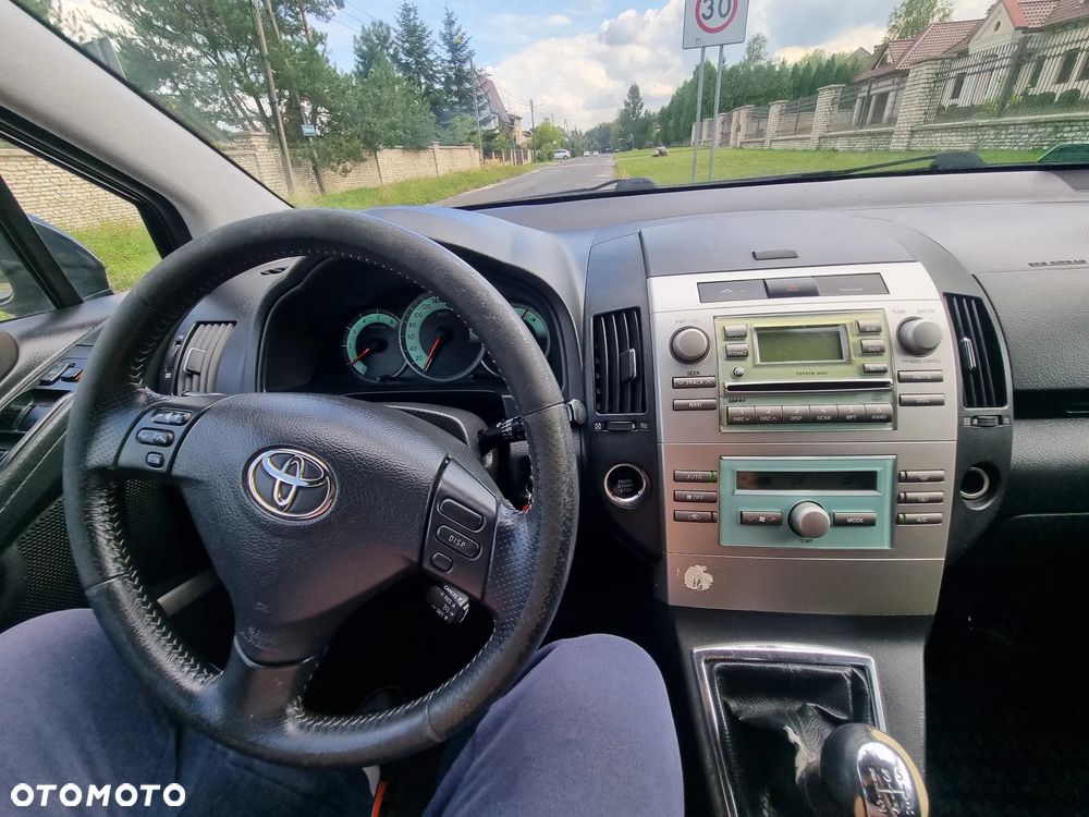 Toyota Corolla Verso 2.0 D-4D Sol - 6