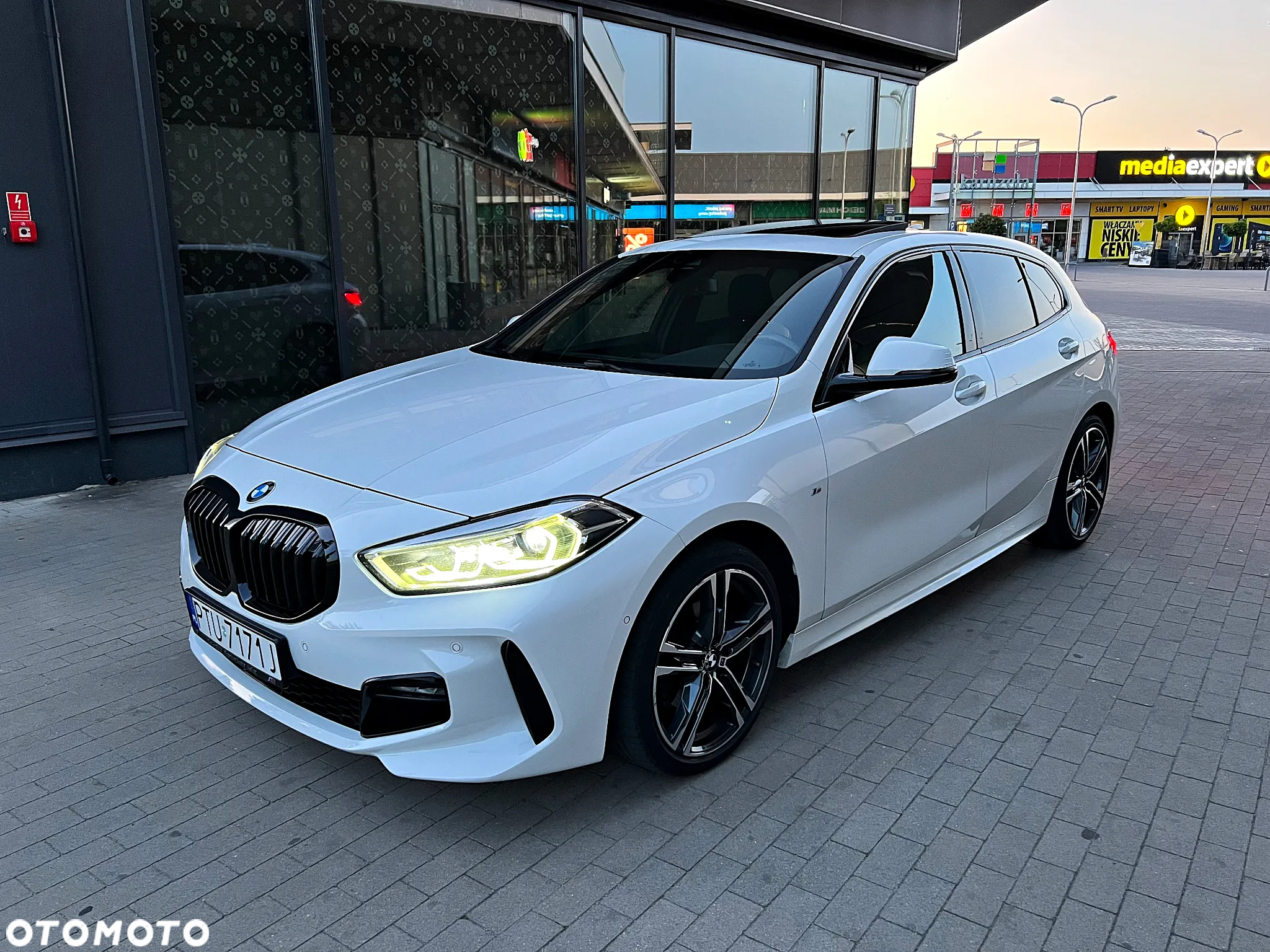 BMW Seria 1 118d M Sport Shadow - 30