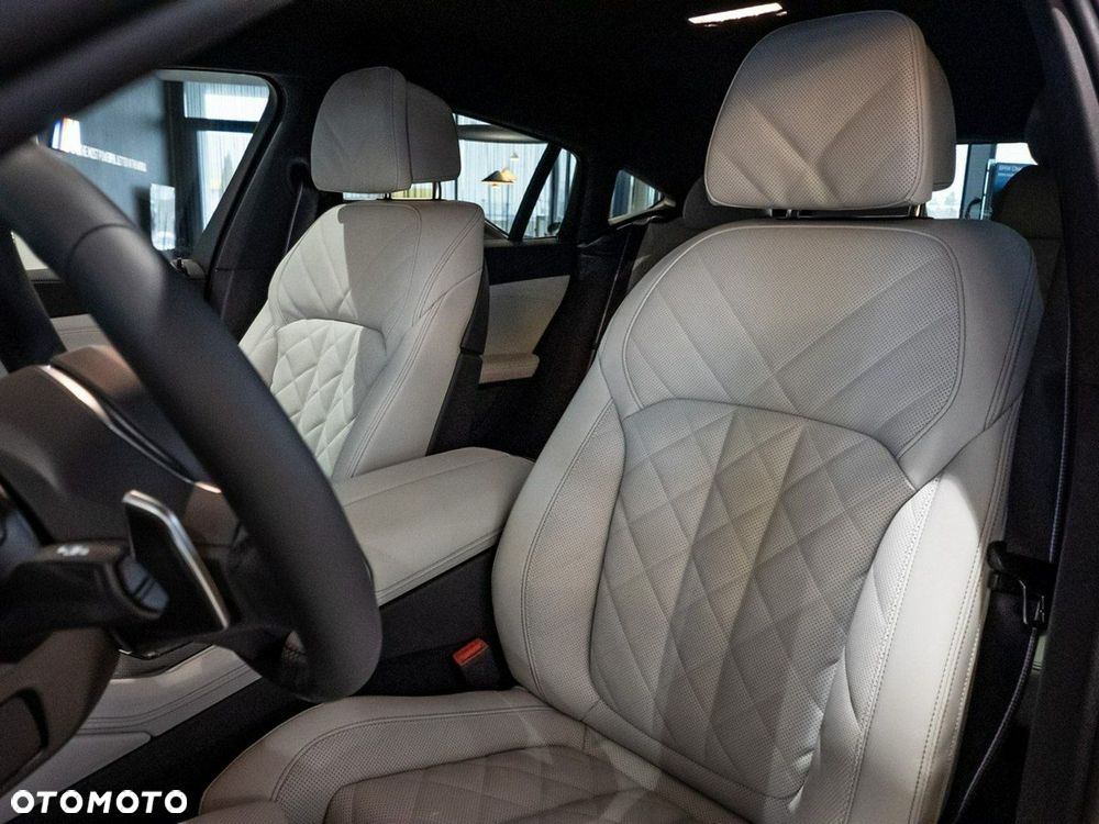 BMW X6 - 16