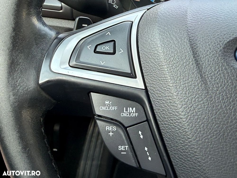 Ford Mondeo 2.0 TDCi Start-Stopp PowerShift-Aut. Vignale - 11