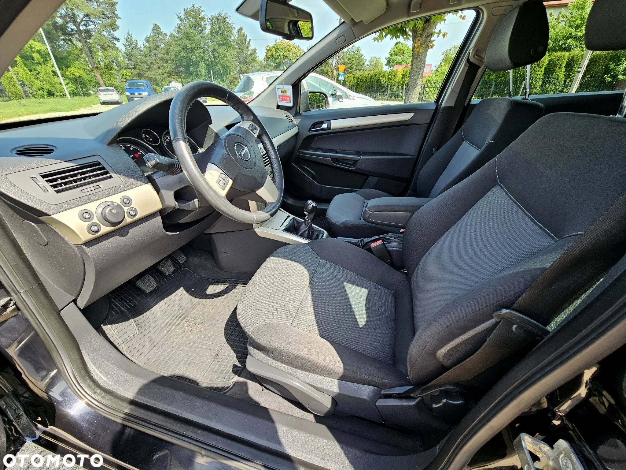 Opel Astra 1.6 Caravan NAVI - 8