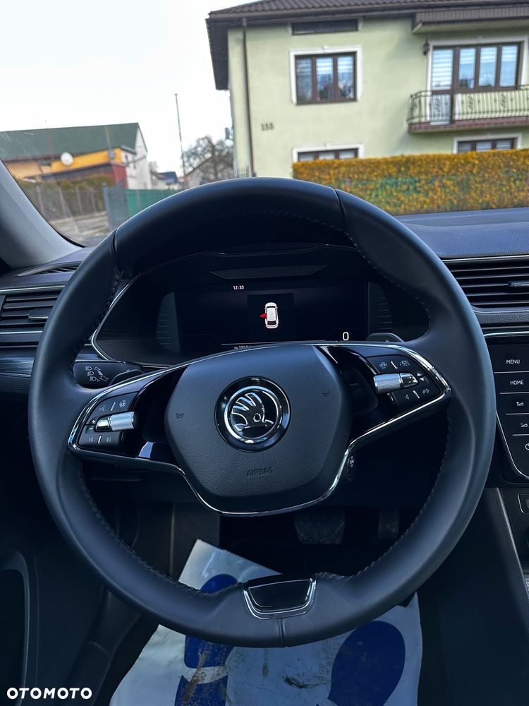 Skoda Superb 2.0 TDI SCR Ambition DSG - 13