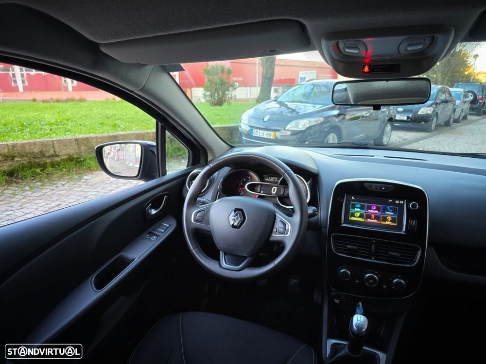 Renault Clio Sport Tourer 1.5 dCi Limited - 18