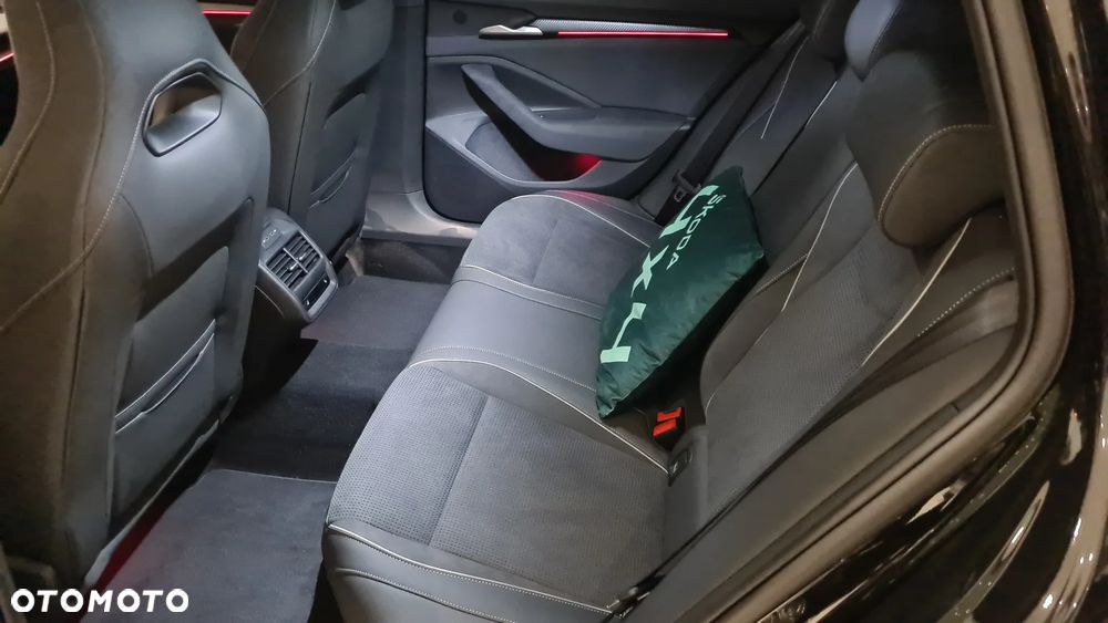 Skoda Superb - 11