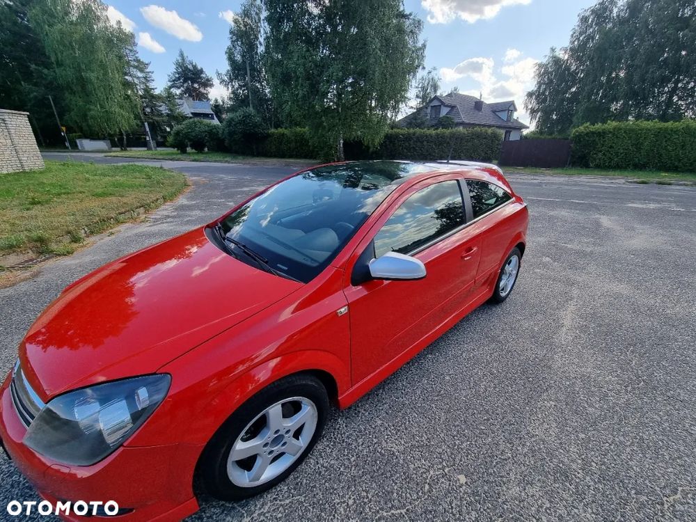 Opel Astra III GTC 1.6 Sport - 3