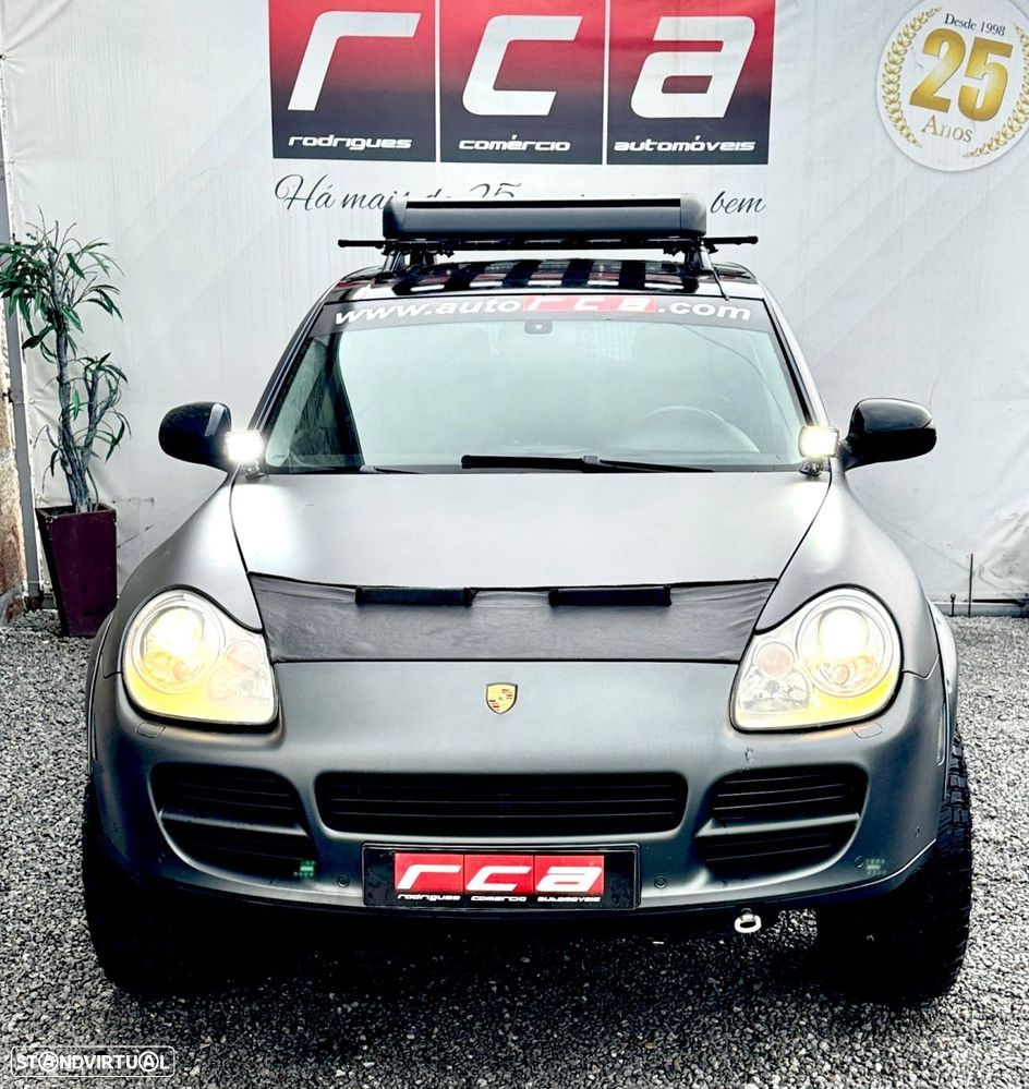 Porsche Cayenne - 2