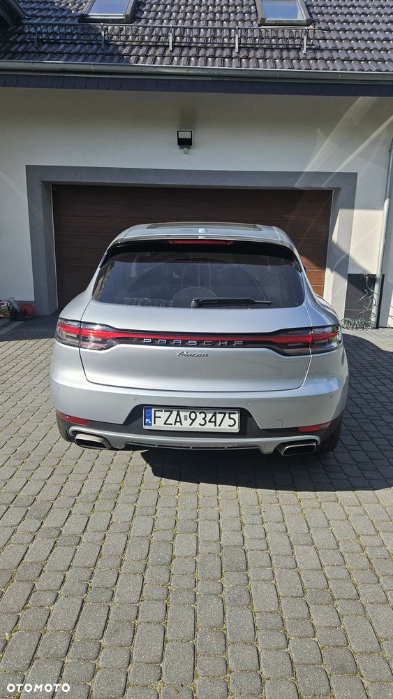 Porsche Macan Standard - 3