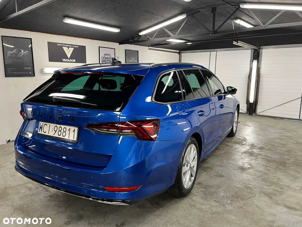 Skoda Octavia 2.0 TDI Sportline DSG - 3