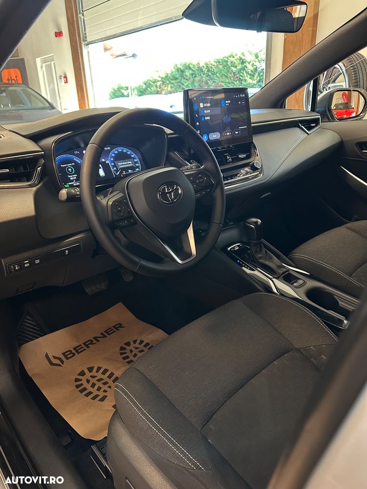 TOYOTA Corolla 2023 — imagine 12