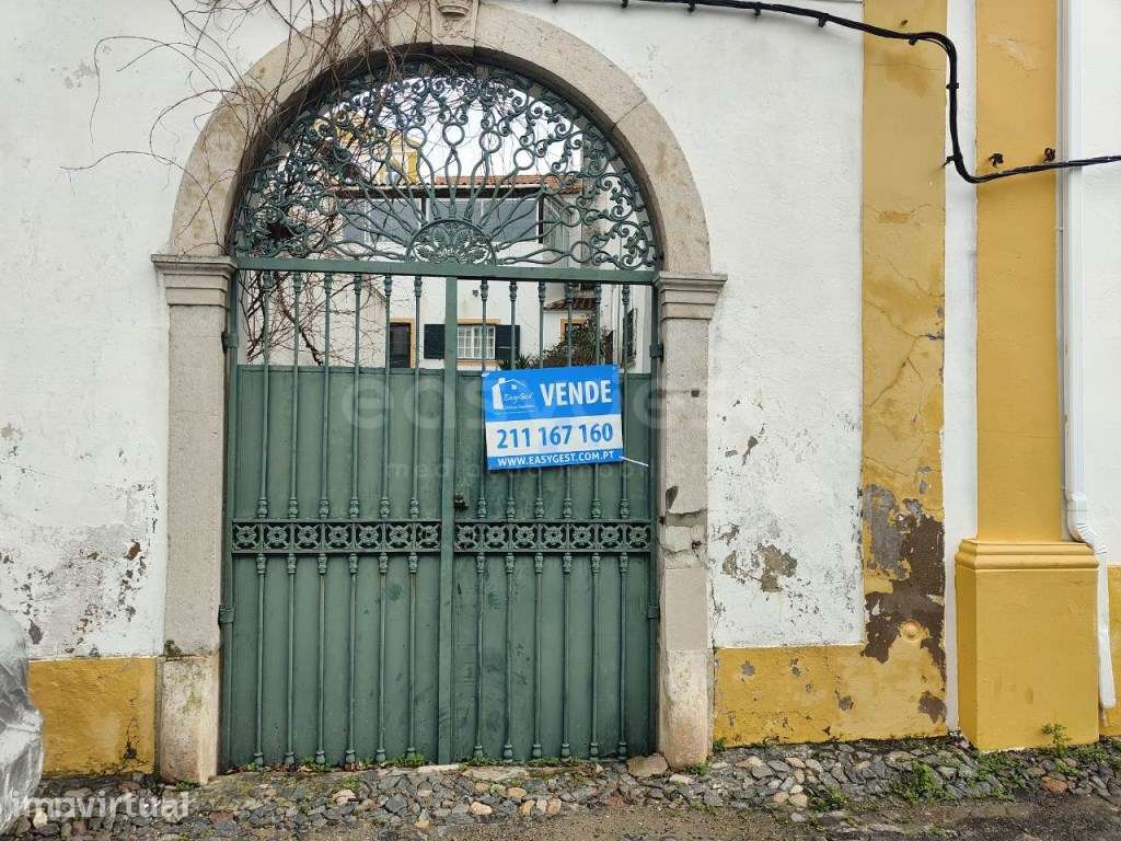 Moradia V4 em ótimo estado, localizada em Ferreira do Alentejo - Grande imagem: 2/36
