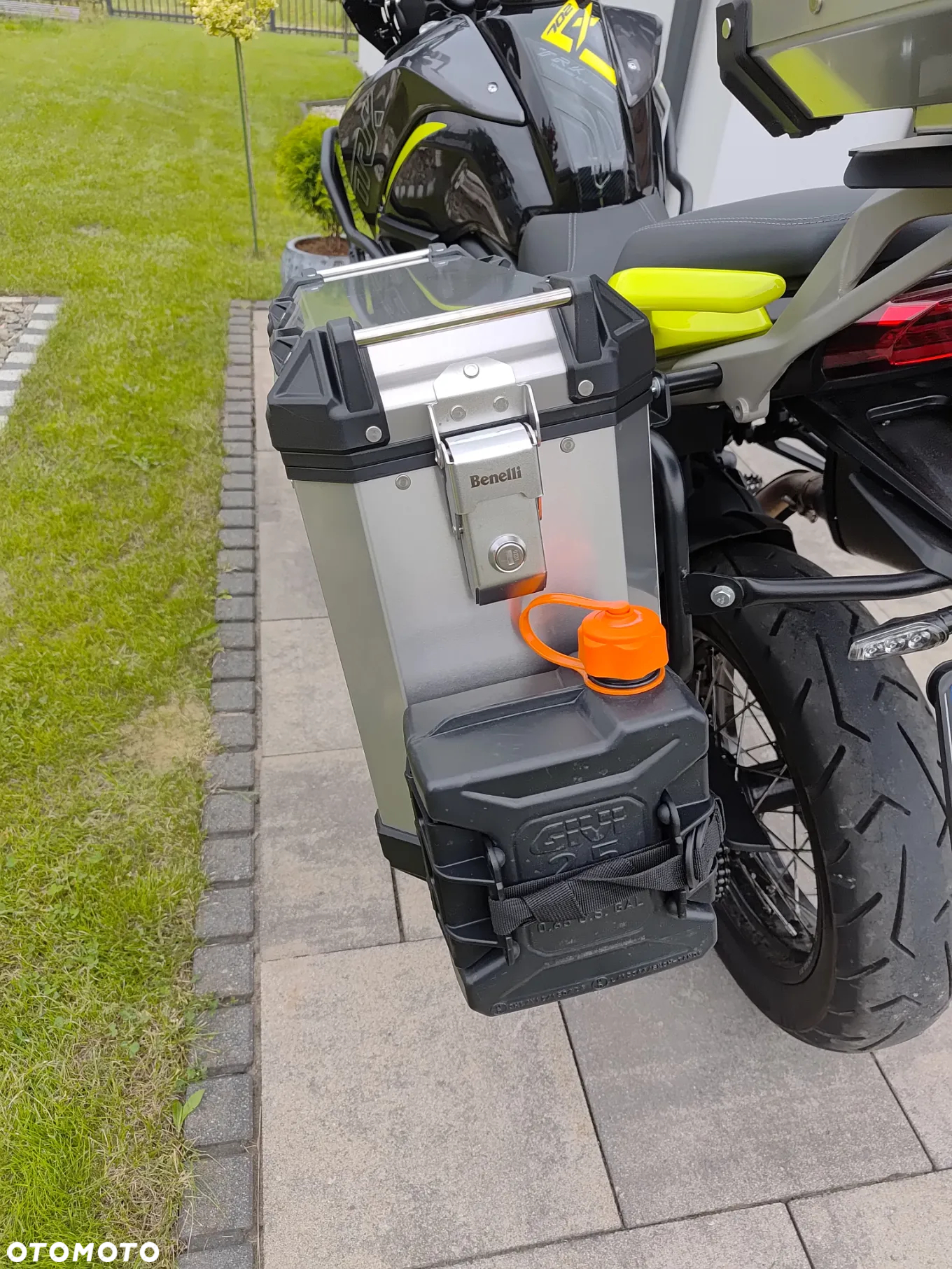 Benelli TRK 702X - 8