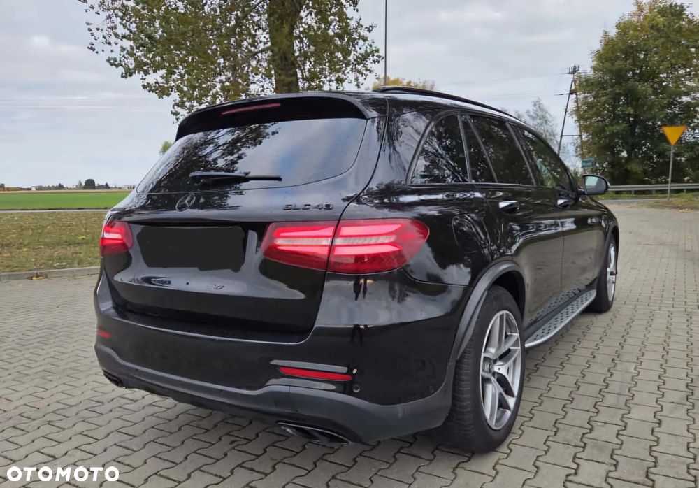 Mercedes-Benz GLC - 5