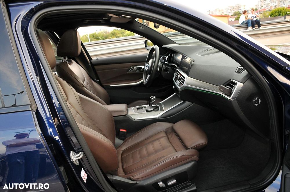 BMW Seria 3 330d xDrive Aut. M Sport - 12