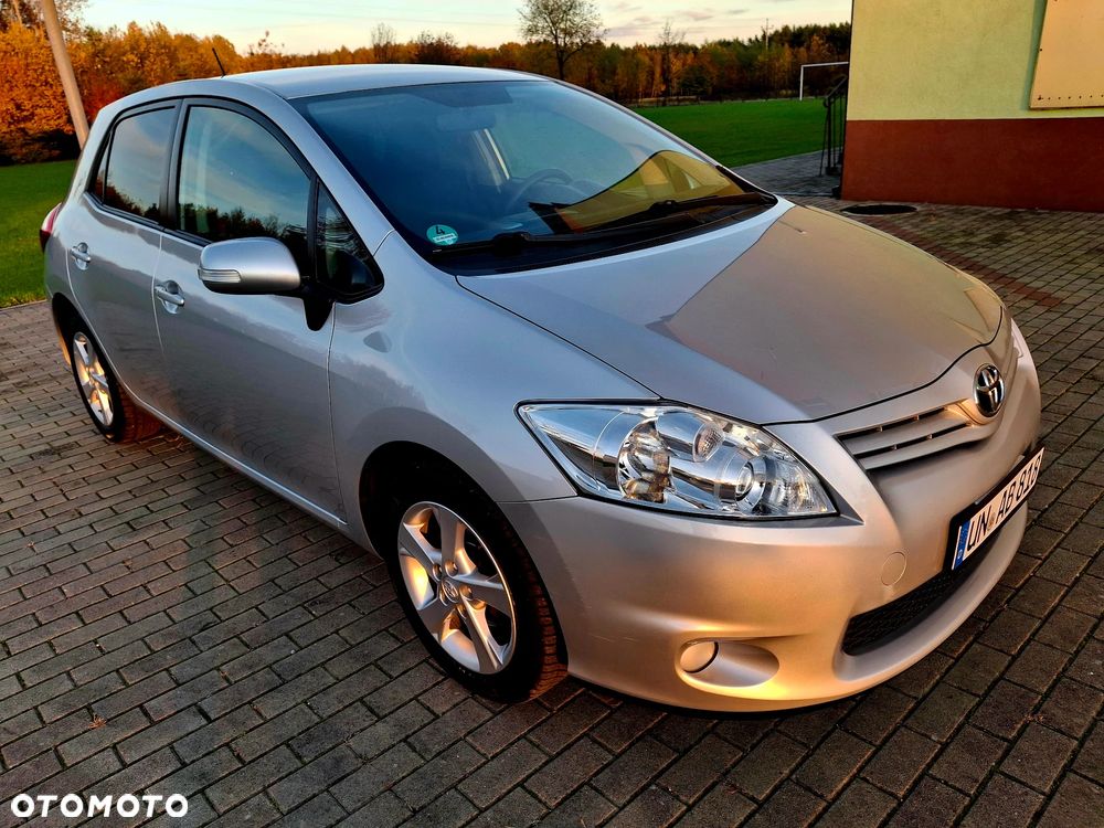 Toyota Auris 1.6 Executive - 15