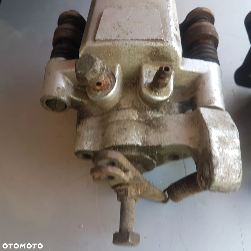 zacisk jażmo tył tylne aixam 400 500 721 741 751 city coupe crossline rooadline scouty crossover 500 gto jdm simpa albixia aleos abaca titane ligier prima optima 2 4 ambra nova x too x pro js rc bellier vario belliner atol vario opale divane erad spacia aurora tasso bingo grecav eke casalini ydea sulky m10 microcar jdue lyra virgo mc1 mc2 mgo chatenet barooder speedino ch26 ch30 ch32 ch39 ch40 ch56 ch46 - 18